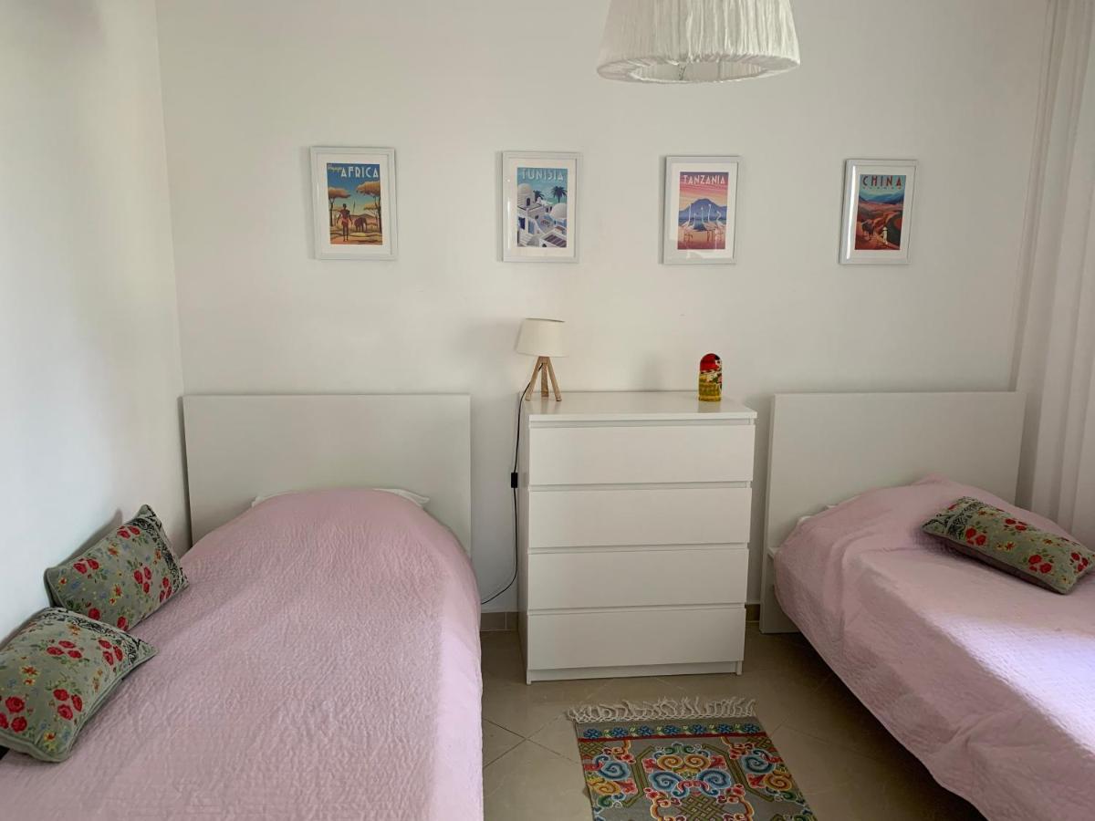 Bel Dans Avec Piscine Apartment *